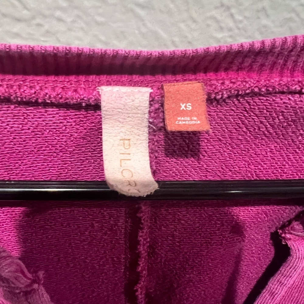 Pilcro Magenta Sweatshirt 100% Cotton EUC Size XS Oversized - Picture 2 of 4